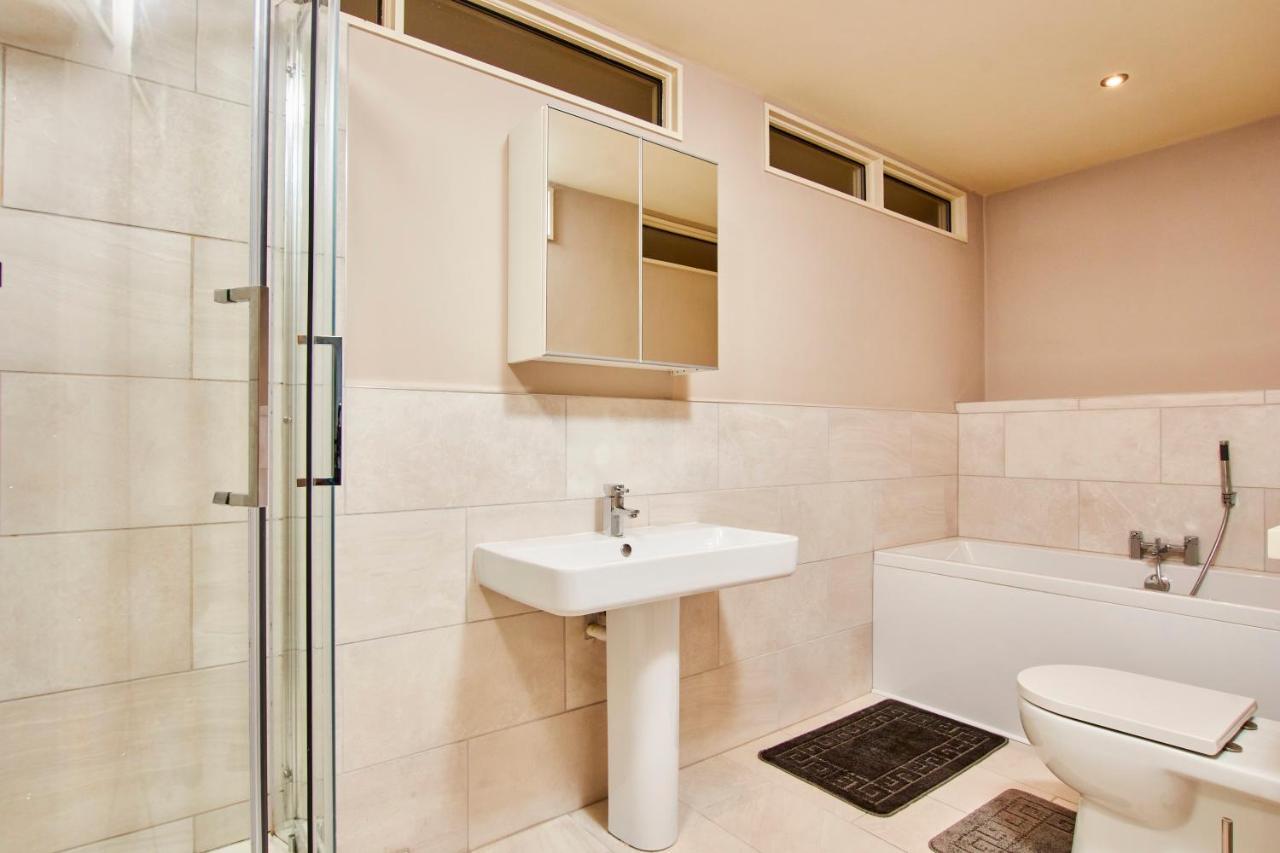 The Stunning Central Harrogate Abode - Sleeps 6 Zewnętrze zdjęcie